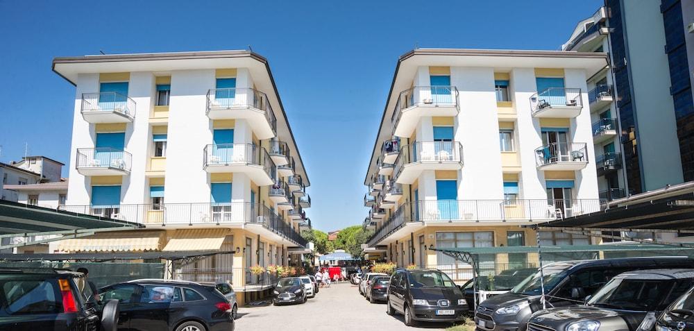 Hotel Azzorre Lido di Jesolo Eksteriør bilde