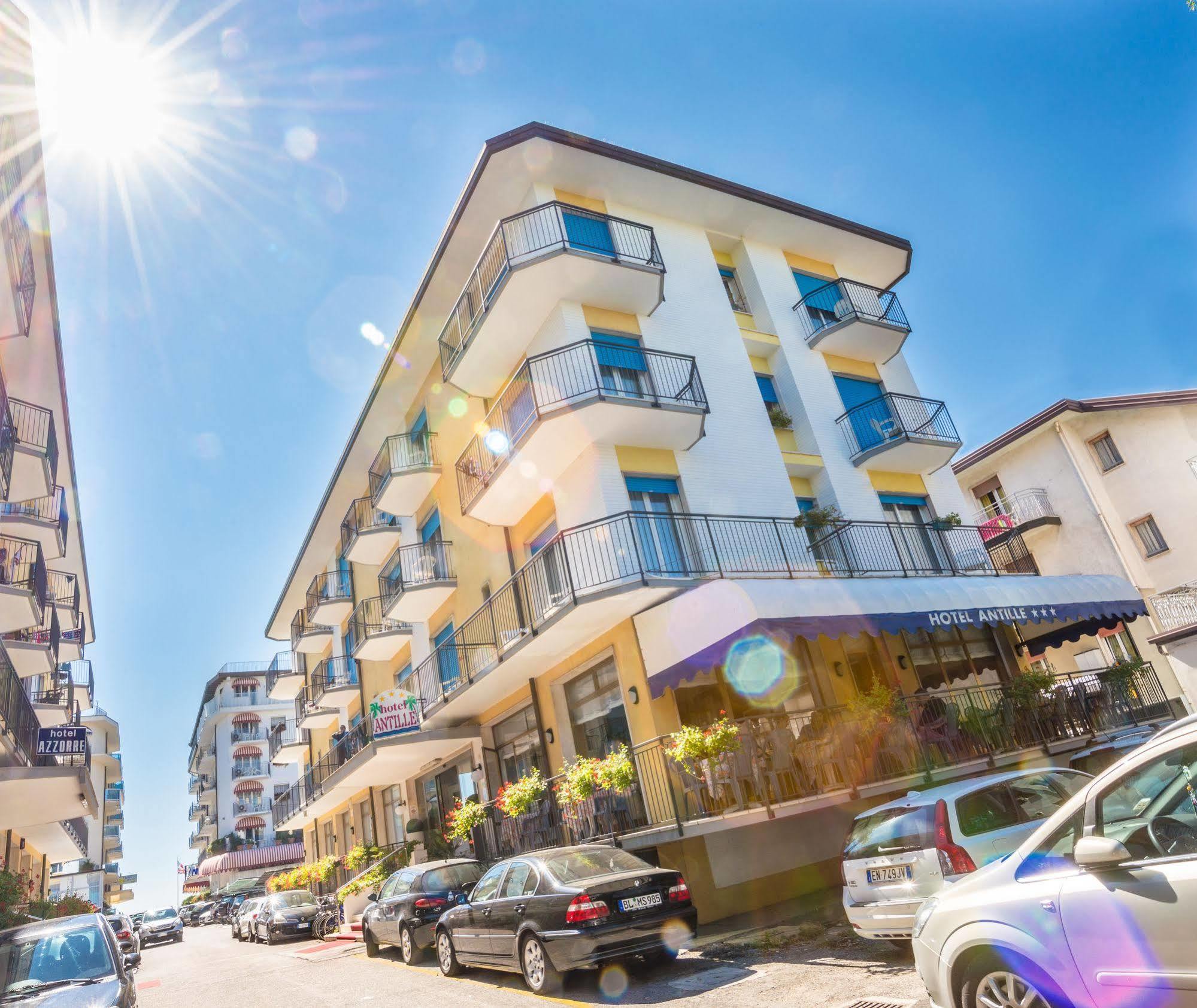 Hotel Azzorre Lido di Jesolo Eksteriør bilde