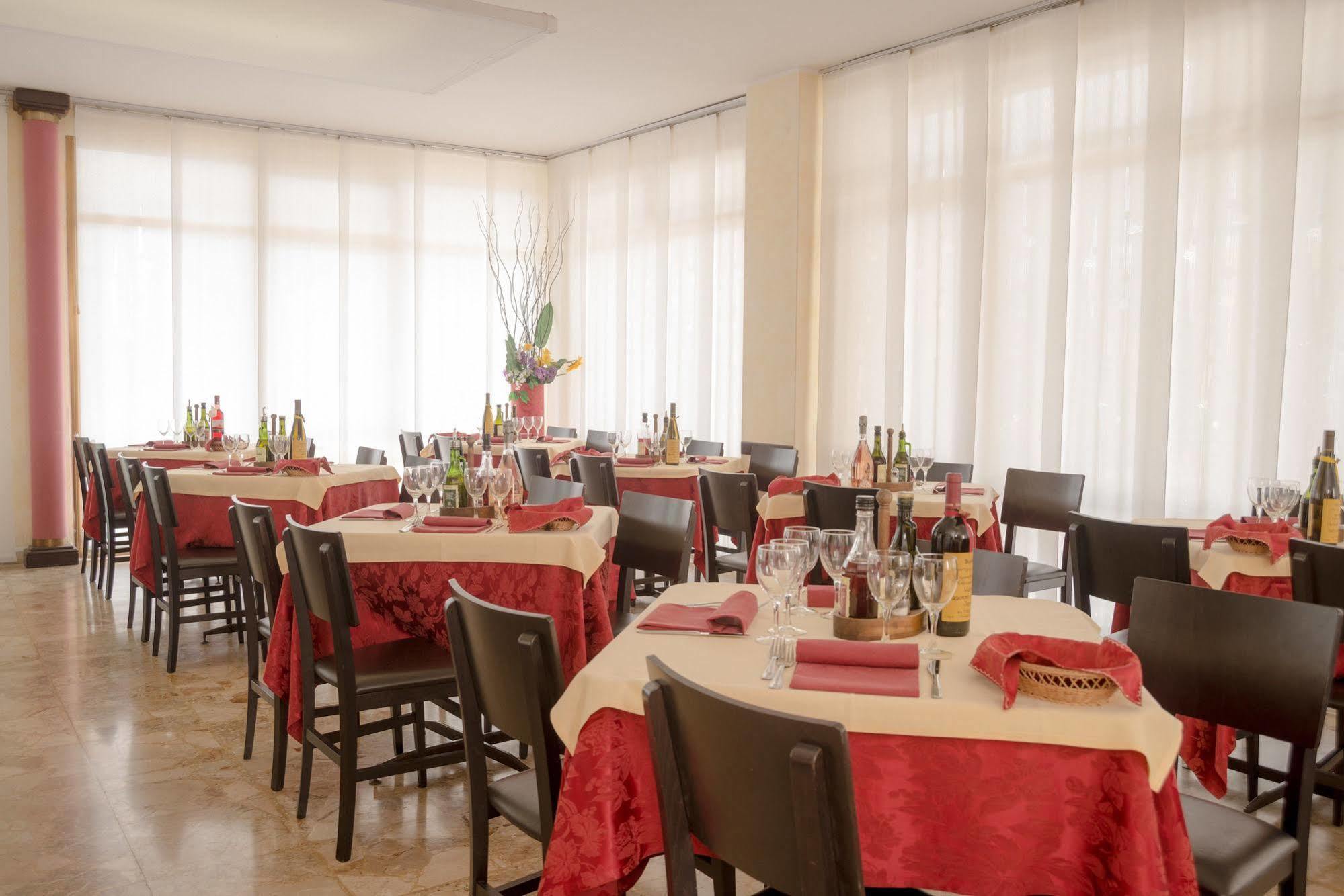 Hotel Azzorre Lido di Jesolo Eksteriør bilde